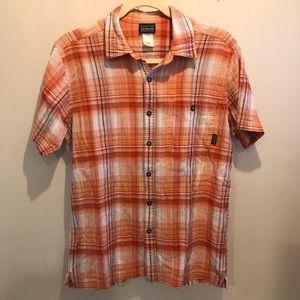 Patagonia men’s short sleeve button up shirt